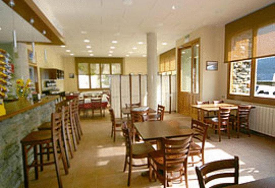Hostal Les Roquetes Queralbs Exterior photo